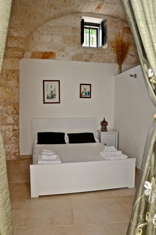 La Violetta Ostuni Apartment ภายนอก รูปภาพ