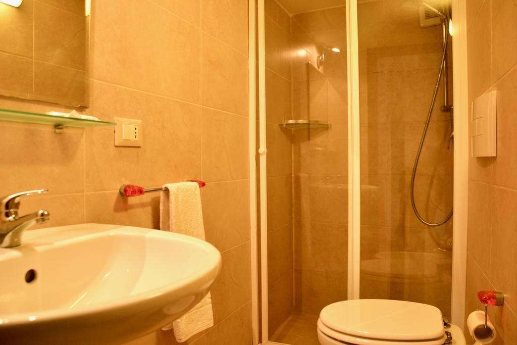 La Violetta Ostuni Apartment ภายนอก รูปภาพ